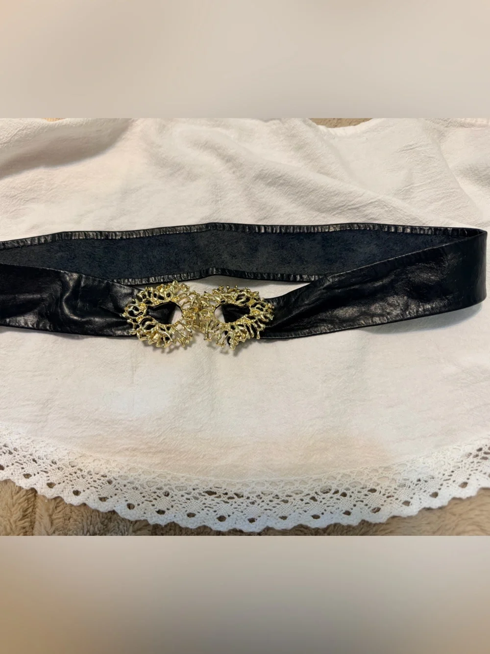 Vintage 1980s Wide Black Leather Cinch Belt Gold Filigree Interlocking Buckle